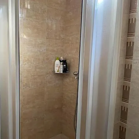 Santa Marina, Lovely 1-bedroom Lejlighed *