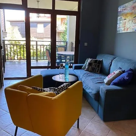 Lejlighed Santa Marina, Lovely 1-bedroom *